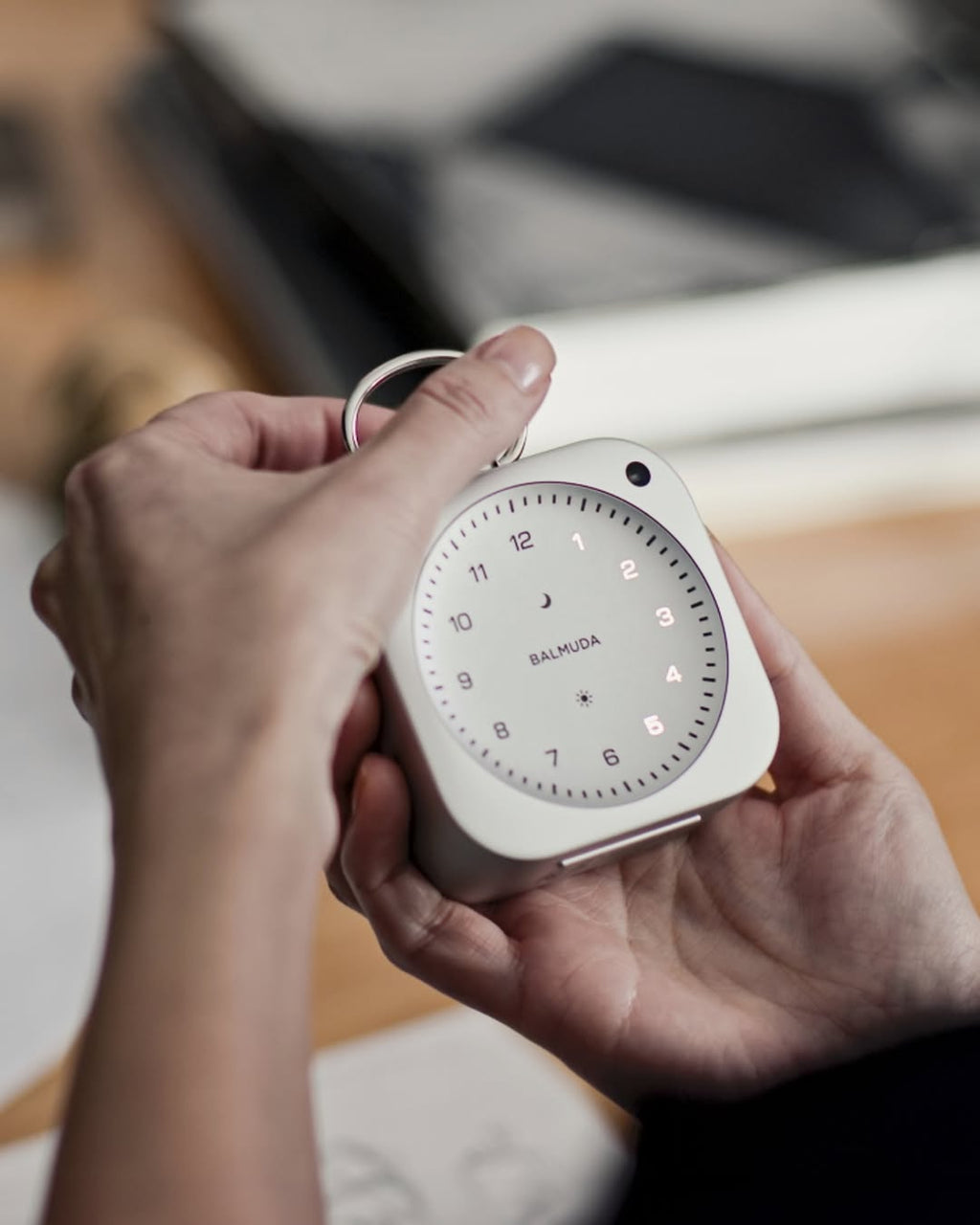 SkyHI The Clock